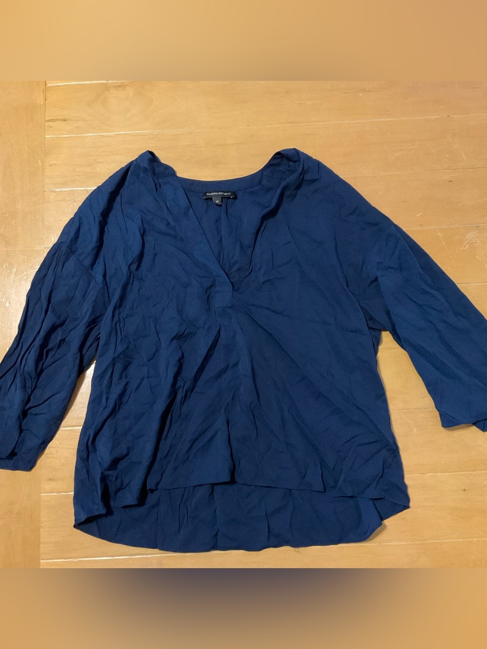 Banana Republic Deep Navy V-Neck Long Sleeve Blouse
